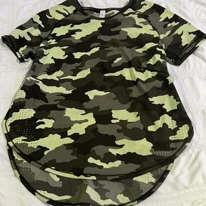 Lululemon camo shirt